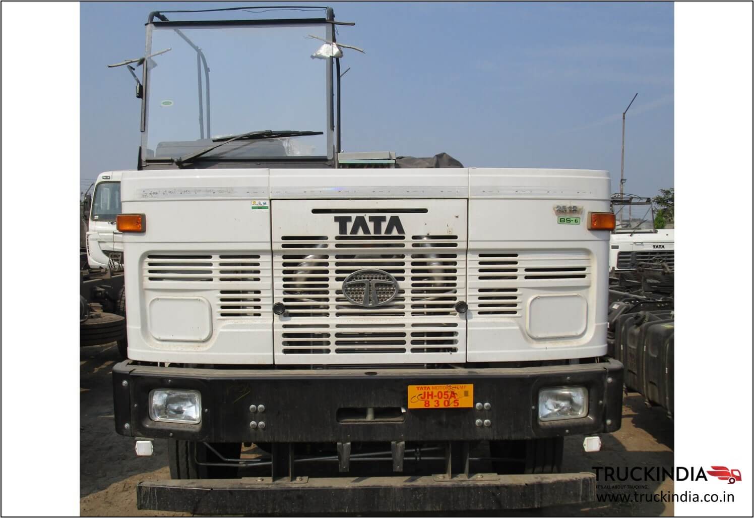 tata truck front view